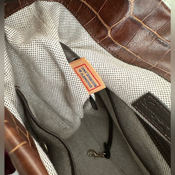 SOLD DOONEY & BOURKE Croc Embossed Leather Logo Lock Hobo  Shoulder Bag Brown - Picture 9 of 11
